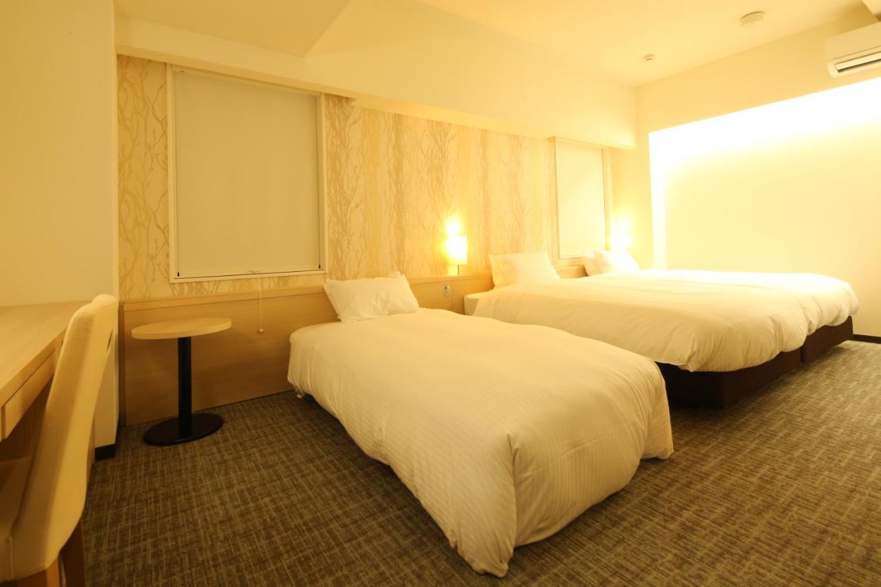 Ab Hotel Yukuhashi Екстер'єр фото