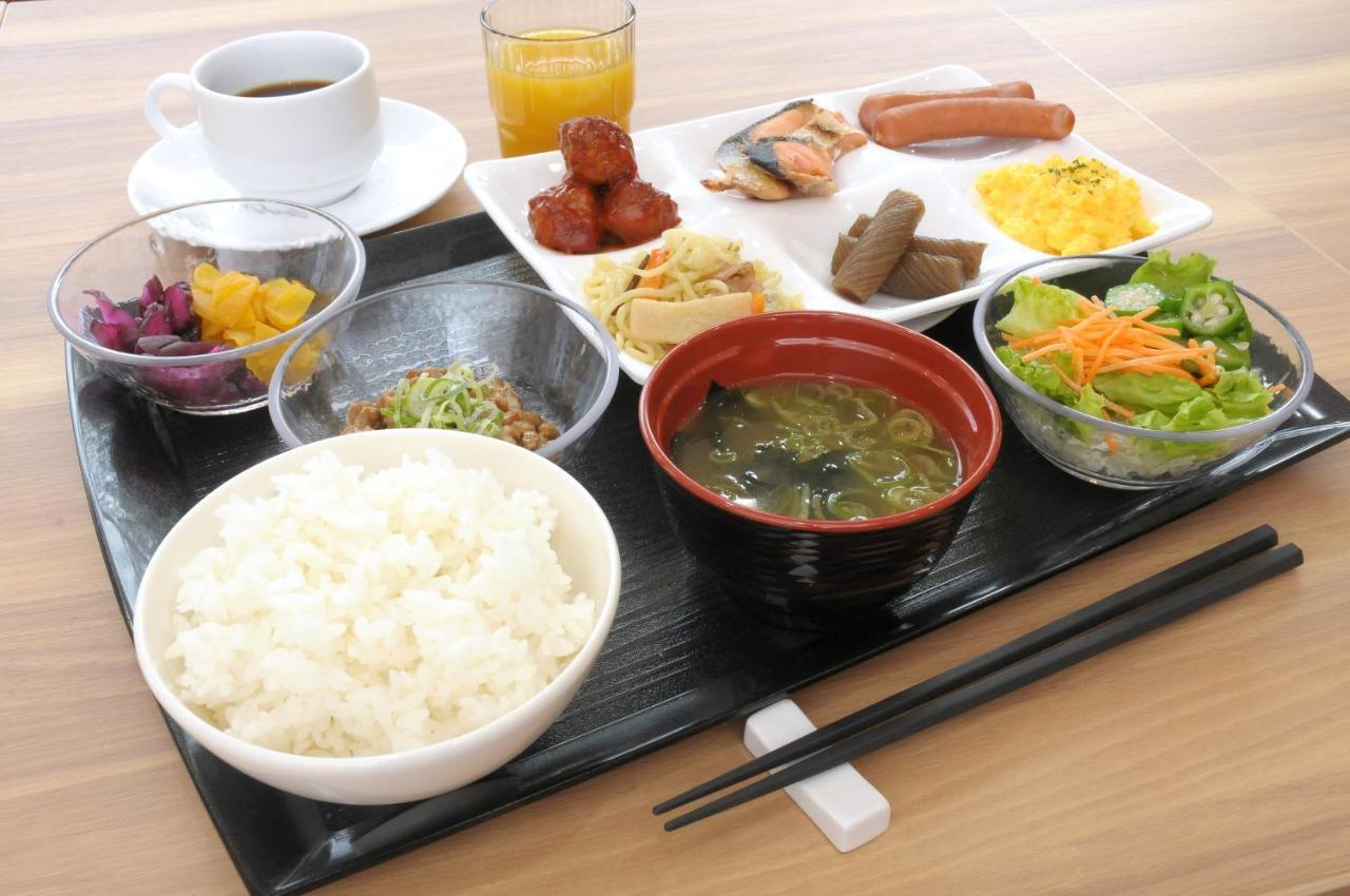 Ab Hotel Yukuhashi Екстер'єр фото